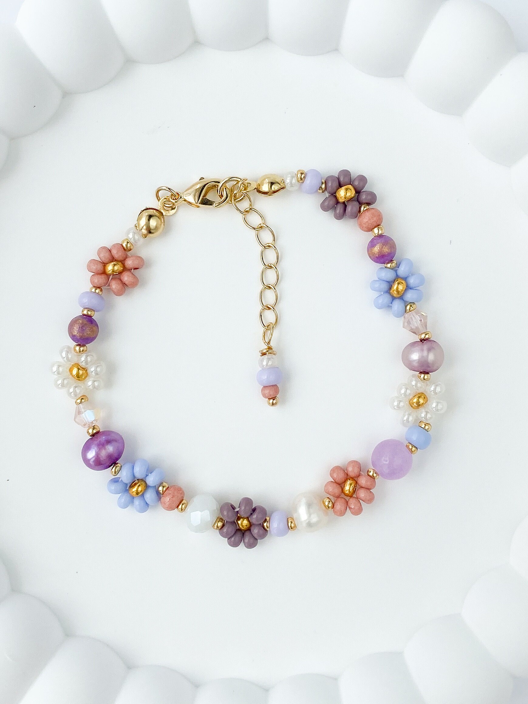 Lila Stretch Bracelet in Natural main image 0