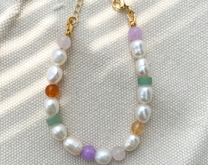 Freshwater Pearl Gemstone Bracelet: Handmade 18k Gold-Plated Jewelry