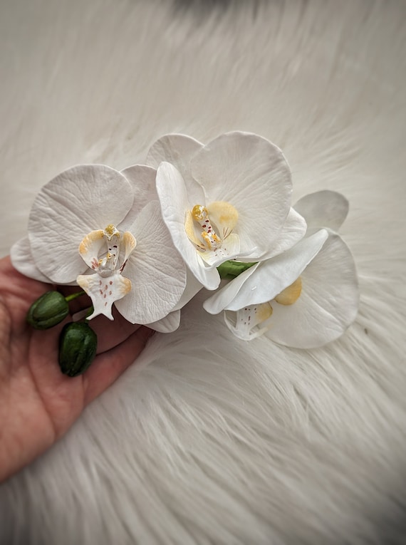 Bridal Hair Clip White Orchid – Tropical Wedding Headpiece for Brides & Bridesmaids, Gift-Ready Christmas Accessory