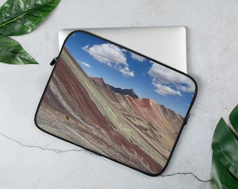 Spectacular Rainbow Mountain Laptop Sleeve