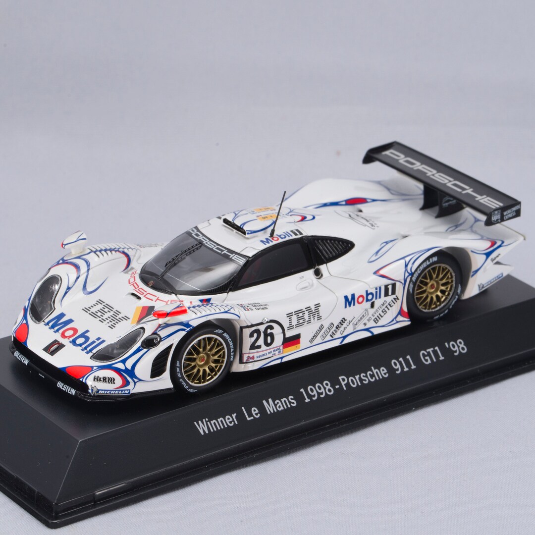 Porsche 911 GT1 – Vainqueur 24h Le Mans 1998 – Spark 1/18 – Occasion