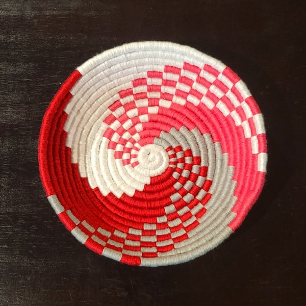 5.25" // Coiled Wrapped Rope Bowl // Cotton // Red, Pink. Gray & White