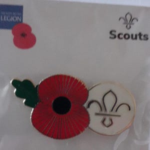 RBL poppy scout pin badge ww1 ww2 rememberance