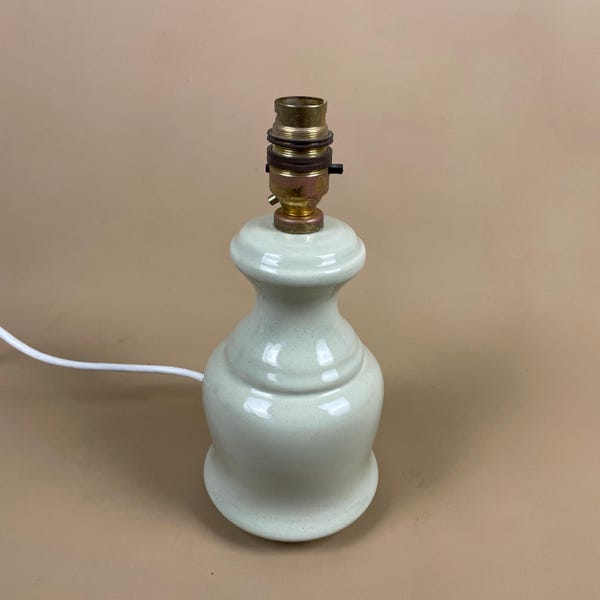 Vintage Ceramic Pale Green Lamp Bedside Table Light Round Vase Retro Cottage Pottery Natural Antique