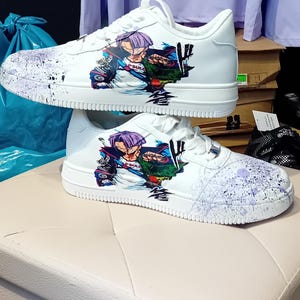 Custom Trunks sneakers, sizes available from 30 to 45