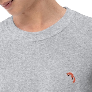 Minimalist Embroidered Fox Sweatshirt