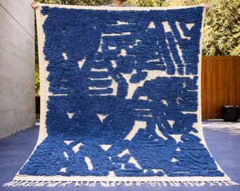 Handmade Moroccan Wool Shag Rug – Bold Blue Geometric Accent