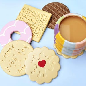 Posavasos inspirados en galletas / Amante del té / Regalo / Digestivo de chocolate / Té intenso / Jammy Dodger / Anillo de fiesta / Crema pastelera / Decoración del hogar