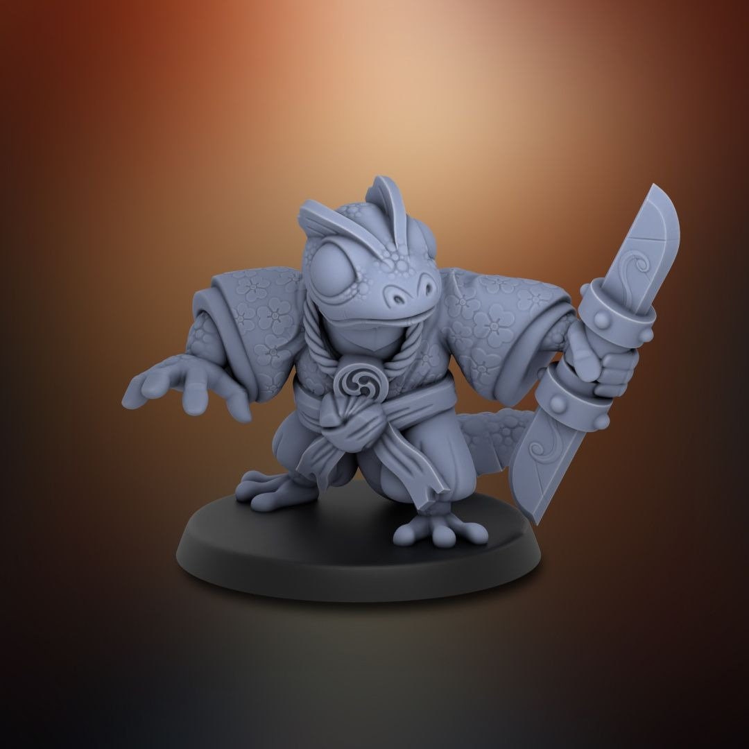 Lizard Rogue - 3d Printed Miniature by DiceHeads