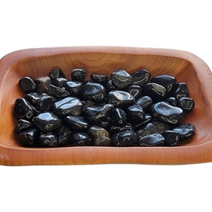 Onyx Tumbled Stones - Protective Shield Against the Evil Eye - Crystal Healing