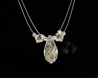 Iridescent crystal teardrop cluster necklace (dark gold)