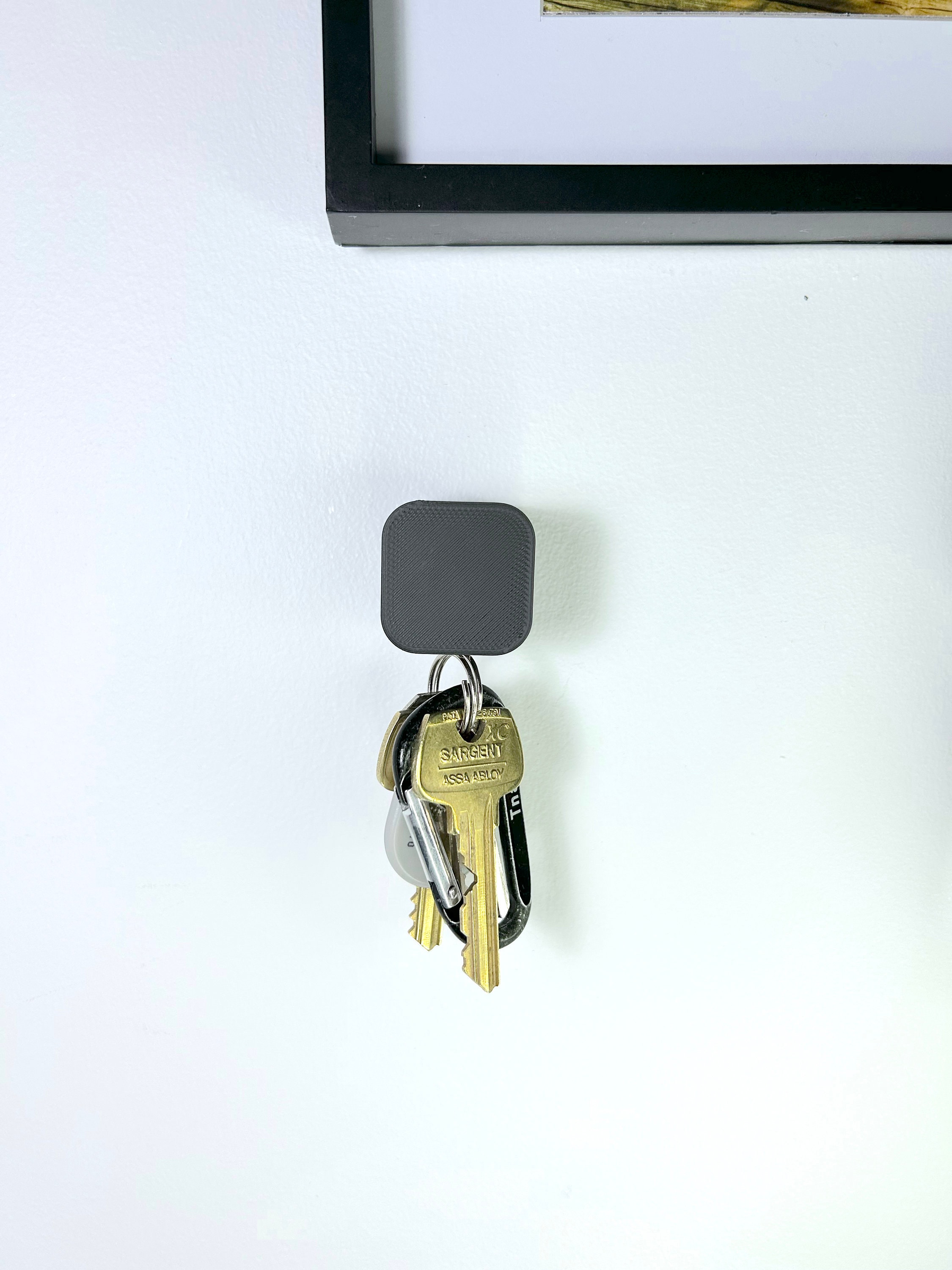 Minimalist Key Holder pack of 3, Floating Key Holder, Key Rack