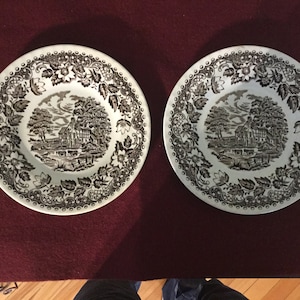 2 Barratts bread plates, Elizabethan style