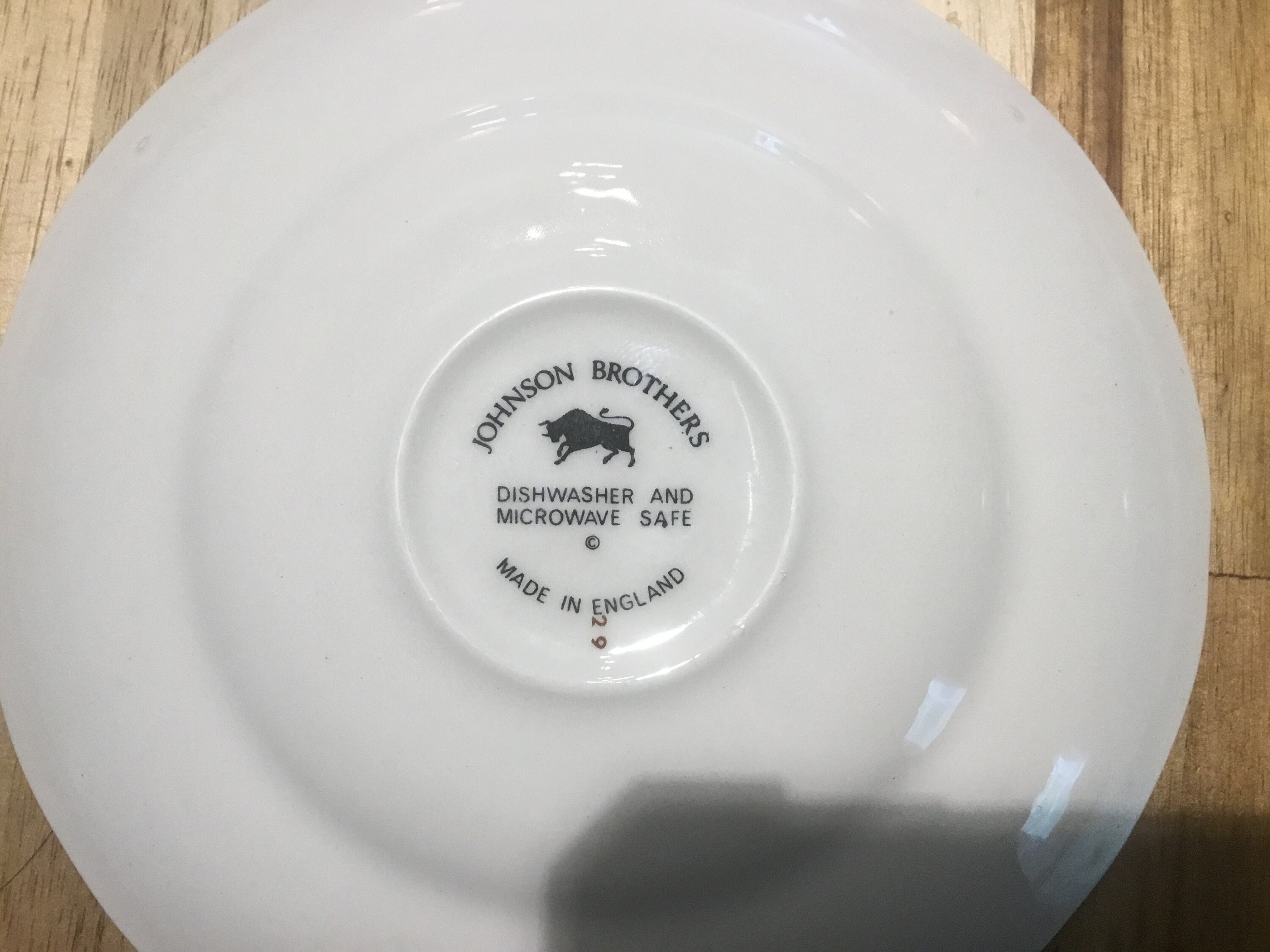 Johnson Brothers　2点セット Set of 2 Cups and Saucers From Johnson Bros. - Etsy Canada