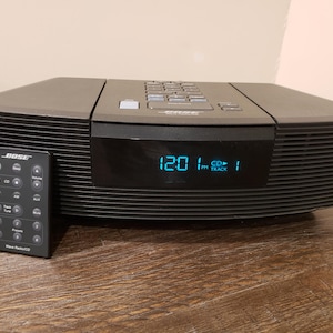Bose Wave Radio/CD Player with Remote. AWRC-1G. Excellent Condition