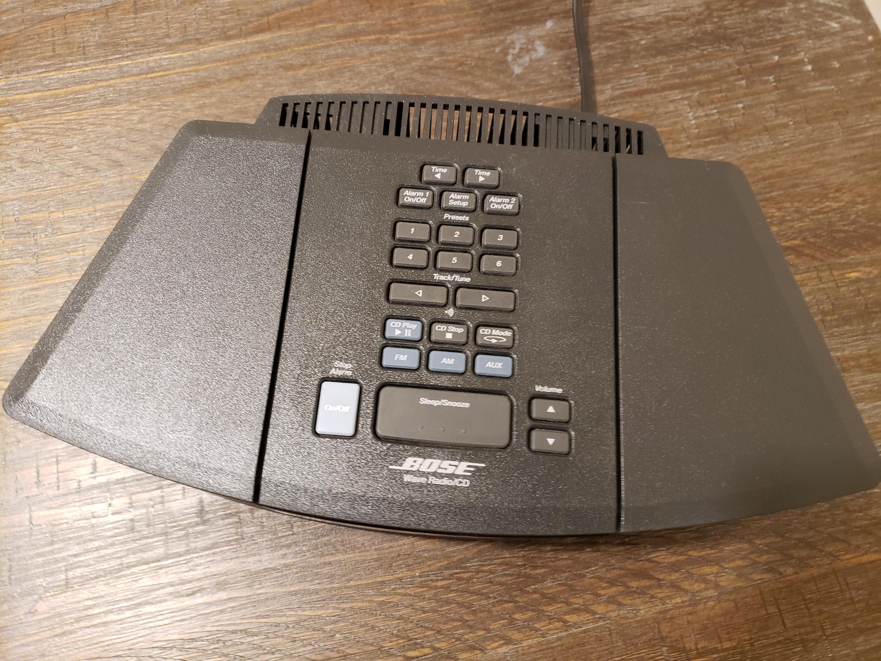 Bose Wave Radio/cd Player With Remote. AWRC-1G. Excellent