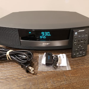 Bose Wave radio II w/Bluetooth receiver Black, NO CD version. with Bose remote, and power cord.