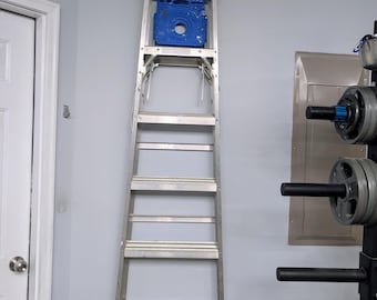 Ladder wall Mount / Holder