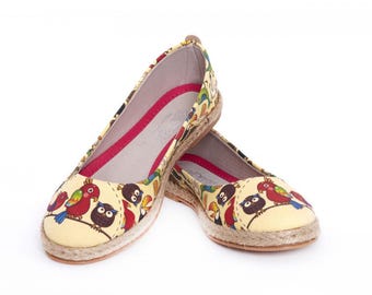 GOBY, Ballerinas mit Tiermuster, handgefertigte Canvas-Sandalen, niedliche Slipper mit Vogelmotiv, bequeme Sommerschuhe für Damen
