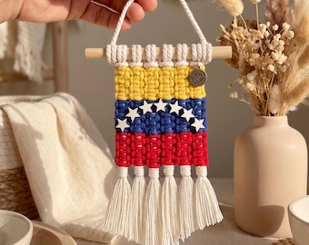 Autohanger met Venezolaanse vlag, micro-macramé wanddecoratie, accessoire voor achteruitkijkspiegel, symbool van Spaans erfgoed, boho-cultuur, cadeau