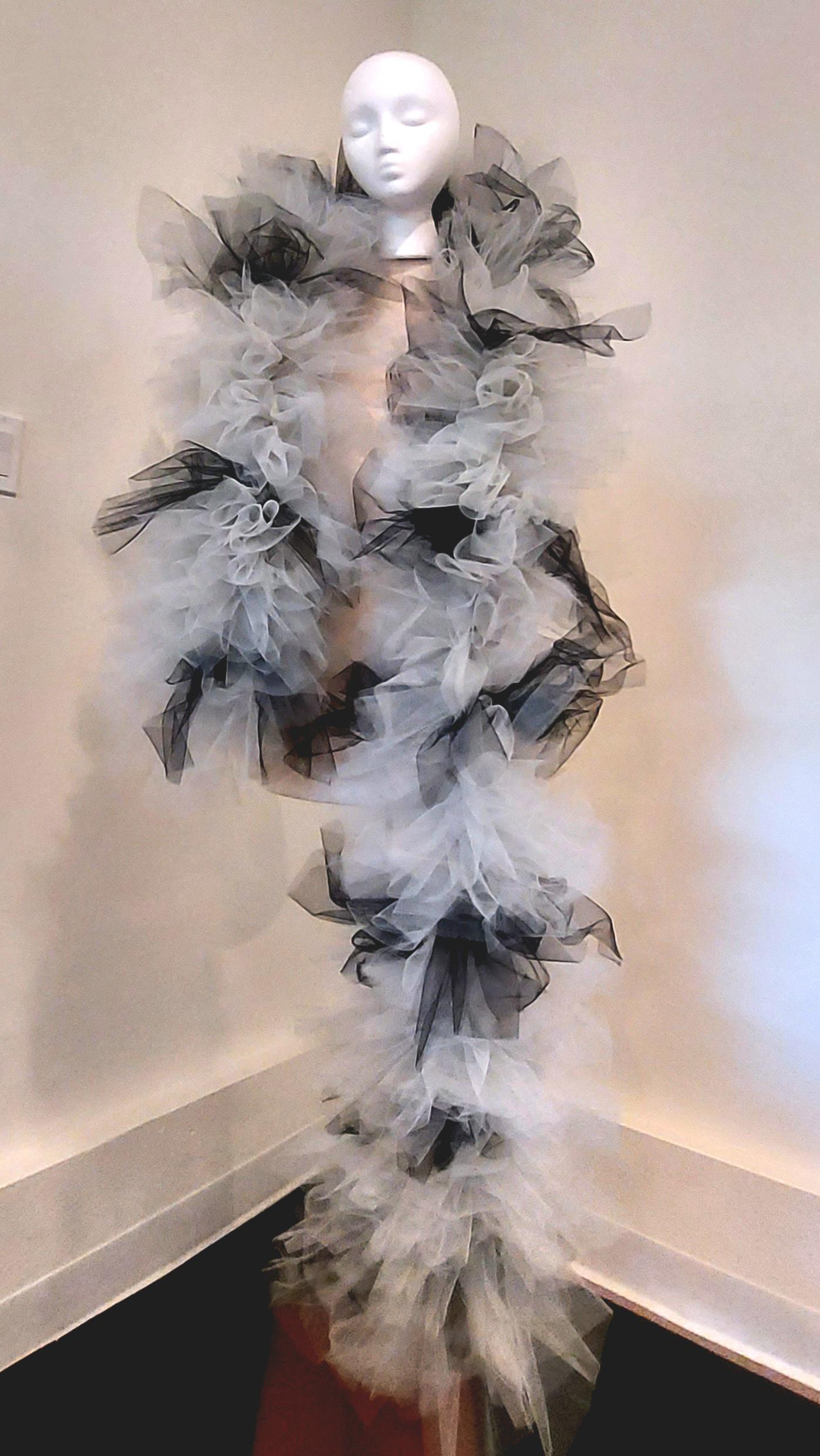 【 willfully】boa tulle stripe pencil SK il_fullxfull.3201124374_kqsx.jpg