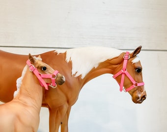 Hot pink mare and foal halter for Breyer horses! Horse NOT included