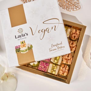 Vegan Mediterranean Sweets Gift Box - Handmade Healthy Pastries - Halal, Vegetarian, Gluten Free - 22 Bites