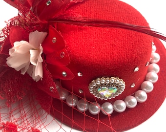 Two Looks in One, Elegant Red Hat with Sparkling Rhinestones, Faux Pearls, and Mesh Headwear for Pets or Girls - One Size Diameter 5"