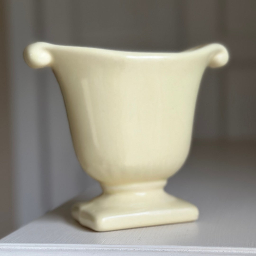 Vintage Warm White Ceramic Small Urn Vase Planter Etsy