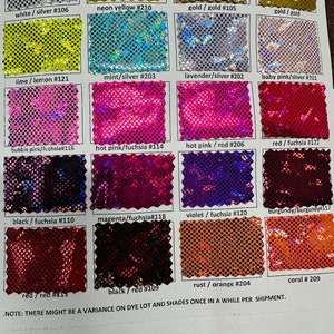 Verre brisé de luxe B&#39;dazzled hologramme métallique nylon élasthanne extensible dans tous les sens 58/60 po. Vendu au DD. Expédition dans le monde entier depuis Los Angeles, Californie