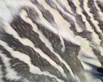Nuevo diseño de tigre exótico en terciopelo elástico Burnout, elástico en 4 direcciones, 58/60". Se vende por yarda. Envíos a todo el mundo desde Los Ángeles, California, EE. UU.