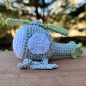 Hand-made Amigurumi * Helicopter * 3 inches = ADORABLE Super Cute Cotton Yarn Crochet Aviation - Planes