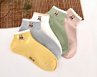 Women Socks 5 Pairs Socks Cute Bear Organic Cotton Retro Vibe Comfortable, Soft and Breathable High Quality Women' Gift Set Kawaii Gift