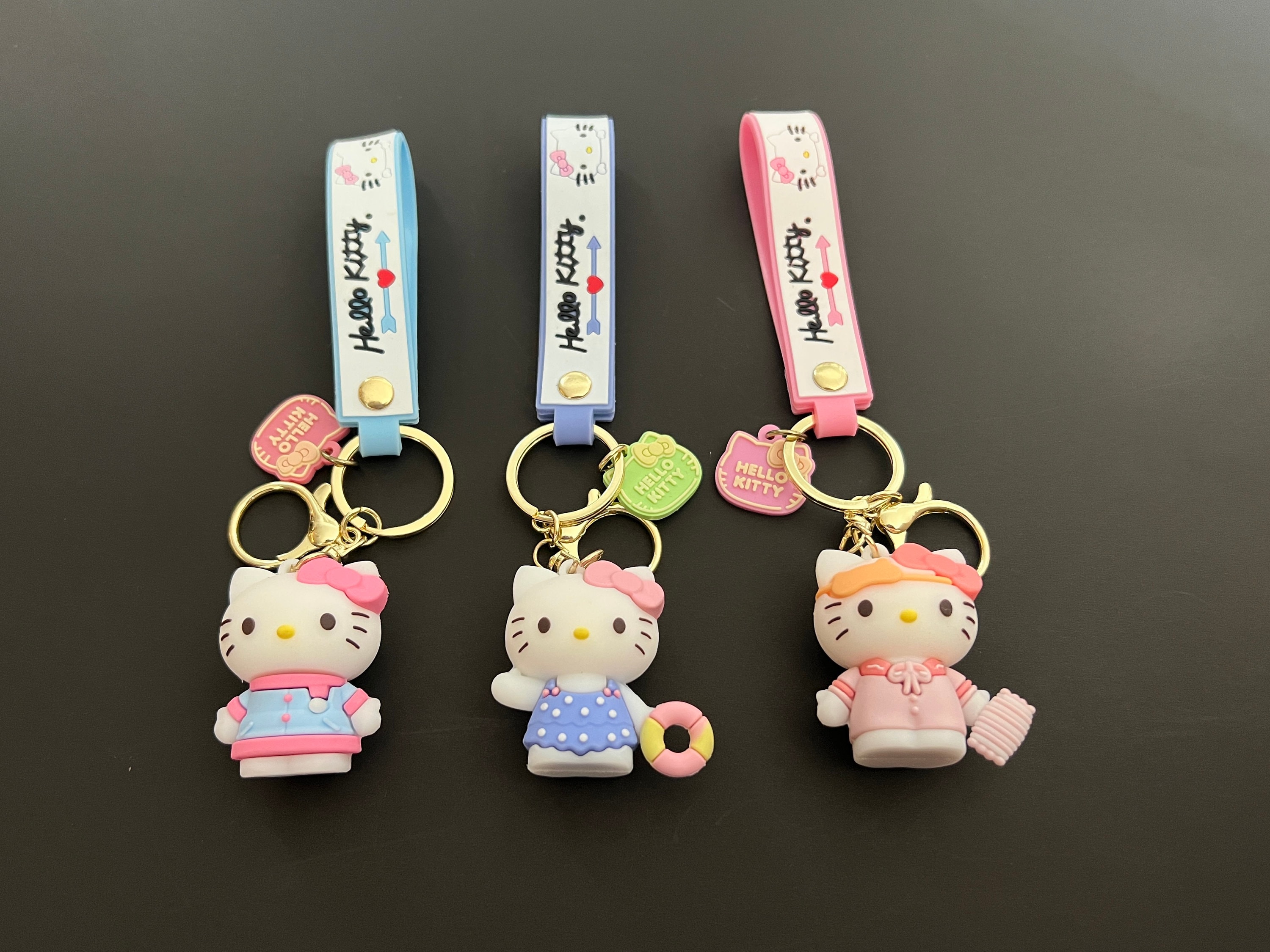 ハローキティ キーチェーン 3 個セット かわいい愛らしいキーチェーン