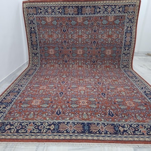 Rare Persian Style Oriental Rug | 8x10 ft | Unique Royal look Distressed Design,  Newzealand Handspun Wool Rug for your space |