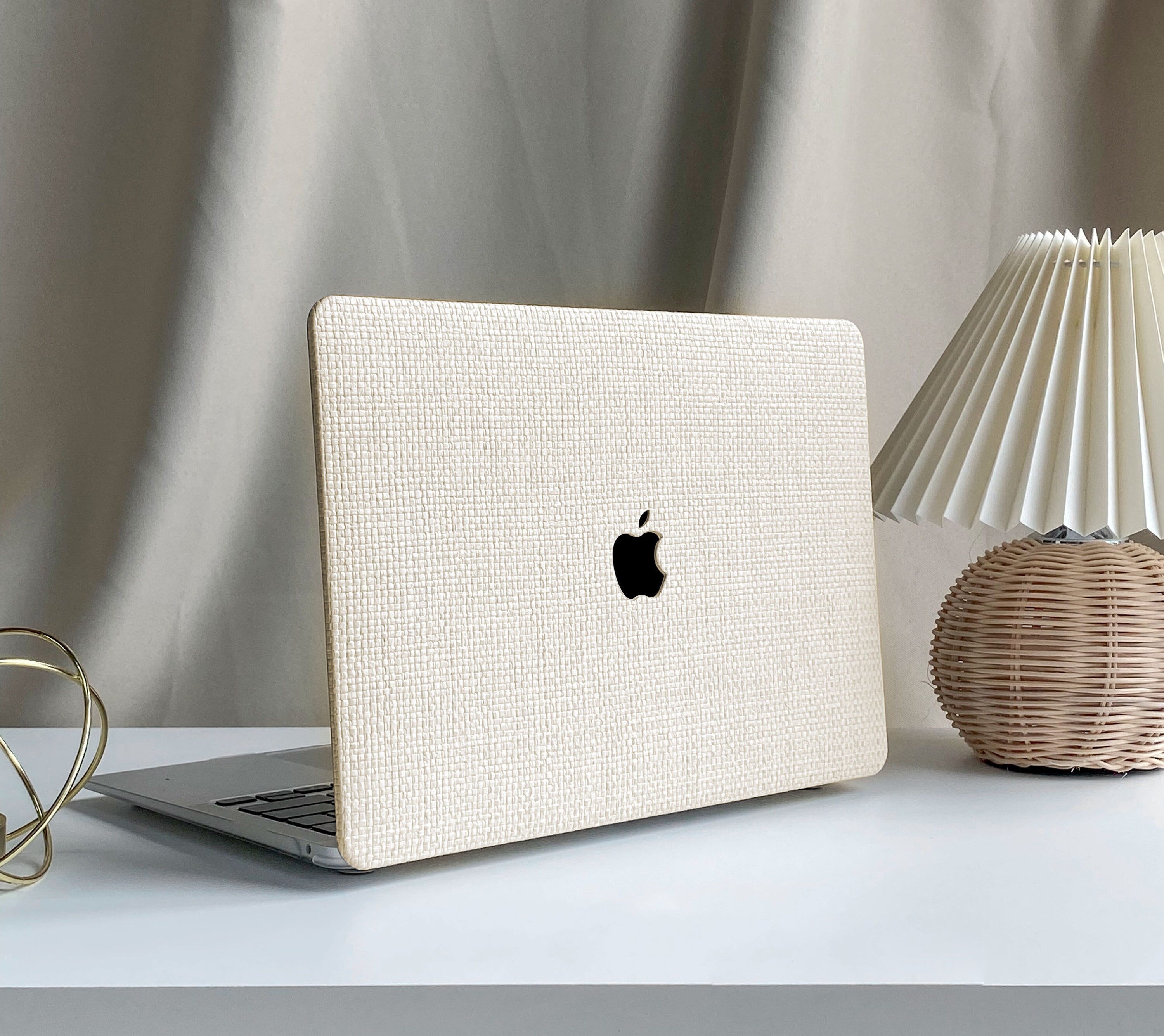 Coque Macbook Pro 13'' 2020 Protection Intégrale Rigide, Contour Silicone -  Beige - Français