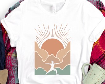 Outdoor Yoga Tshirt Desert and Mountains Yoga Shirt Yoga Pose Tee Outside Yoga Shirt Nature Yoga Class Cute Yoga Gift Yoga Instructor