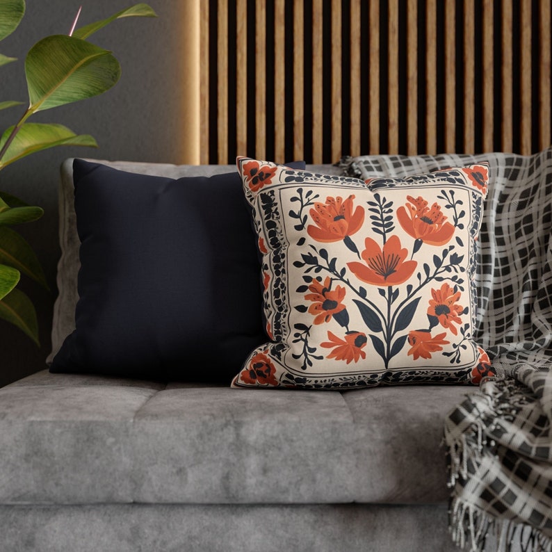 Blommig lantlig kudde med folkkonst örngott bondgårdsblommor accessoarkudde söt inflyttningspresent boho prydnadskudde säsongsbetonad höstkudde bild 1