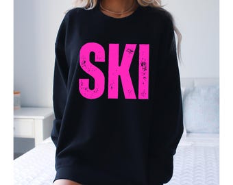 Oversized Retro Ski Sweatshirt 80s Ski Sweater Girl's Ski Shirt Ski Bunny Top 90s Apres Ski Tee Fun Ski Party Apparel Group Ski Sweatshirt