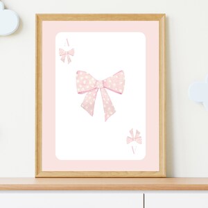 Arte de berçário com arco rosa, pôster de cartão ace, pôster estético, estética de coquete, estilo grandmilenial, decoração de quarto formal, impressão de cartas de baralho