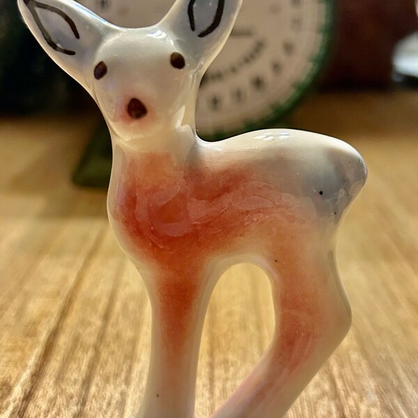 Roselane pottery deer figurine. vintage, excellent color, condition, and shine.