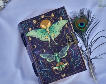 Journal personnalisé en cuir Luna Moth, livre de sorts vierges de l'ombre, journal en cuir fait main vintage, cadeau pour lui, cadeau de remise des diplômes