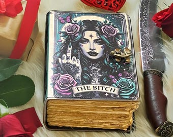 Diario Grimorio de Bruja de Cuero: Libro de las Sombras hecho a mano, libro de hechizos de 400 páginas