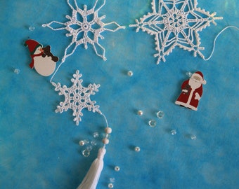 Suspension de 3 flocons de neige au crochet / Snowflake hanging 3 pcs / dentelle