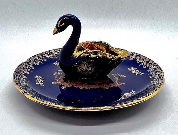 Vintage porcelain Limoges France swan shaped bowl… - image 2
