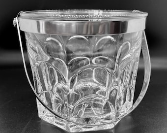 Cubitera de cristal vintage de Saint Gobain: vajilla francesa de estilo retro