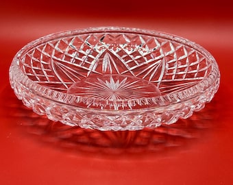 VINTAGE Large cut crystal Fruit bowl, glass salad dish  - 26cm width