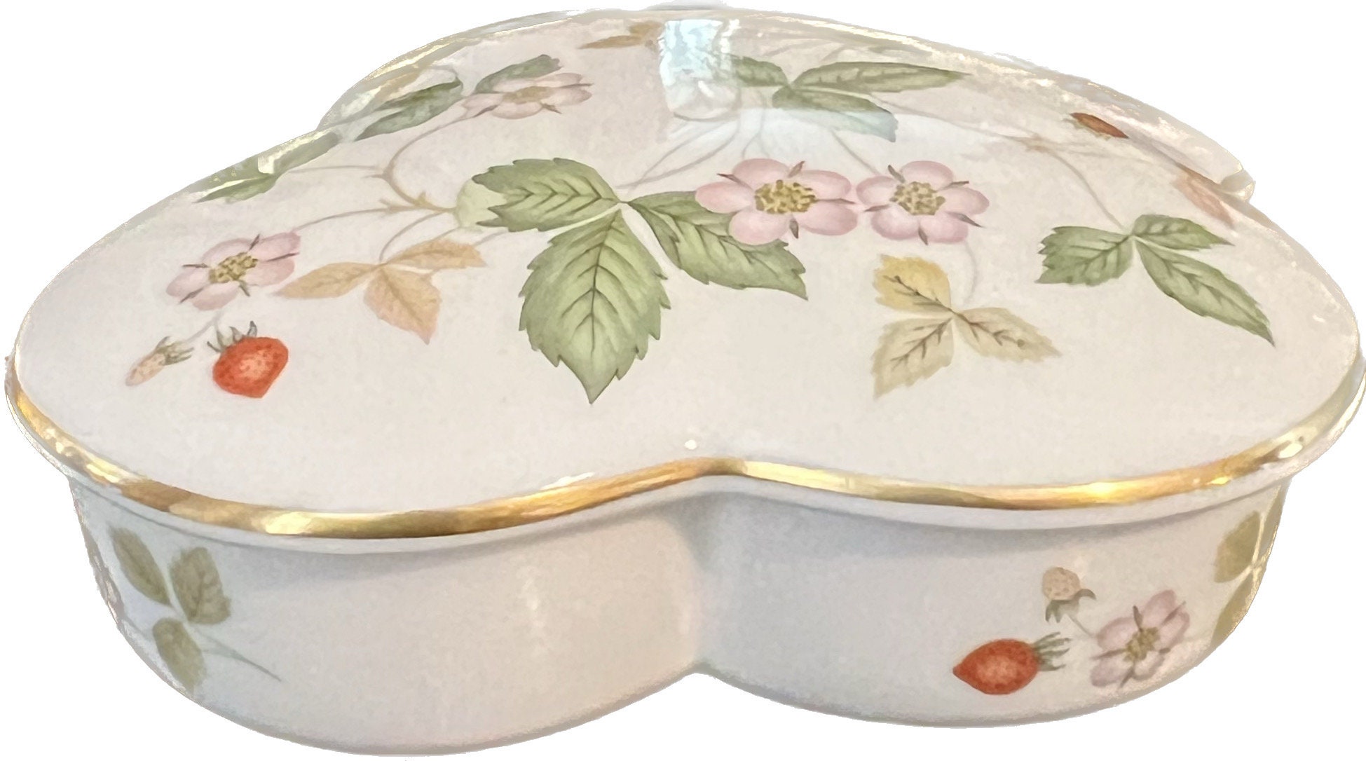 ウェッジウッド ボーンチャイナ 蓋付き小物入れ：ワイルドストロベリー