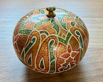 Vintage HAND PAINTED Paper Mache Trinket Box, Kashmiri Laquered Lidded Keepsake Pot, Gold Floral Decorative Storage, Indian Folk Art