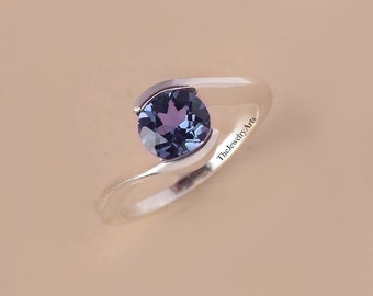 Alexandrite Bridal Engagement Ring, Vintage Wedding Ring, Unique Anniversary Gift Ring, Proposal Ring for Her, Unique Woman Ring, Woman Ring